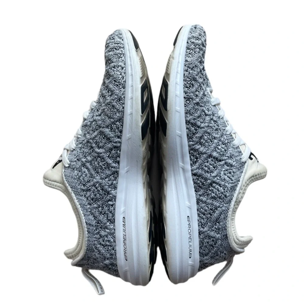 APL Techloom Phantom White Grey Sneakers